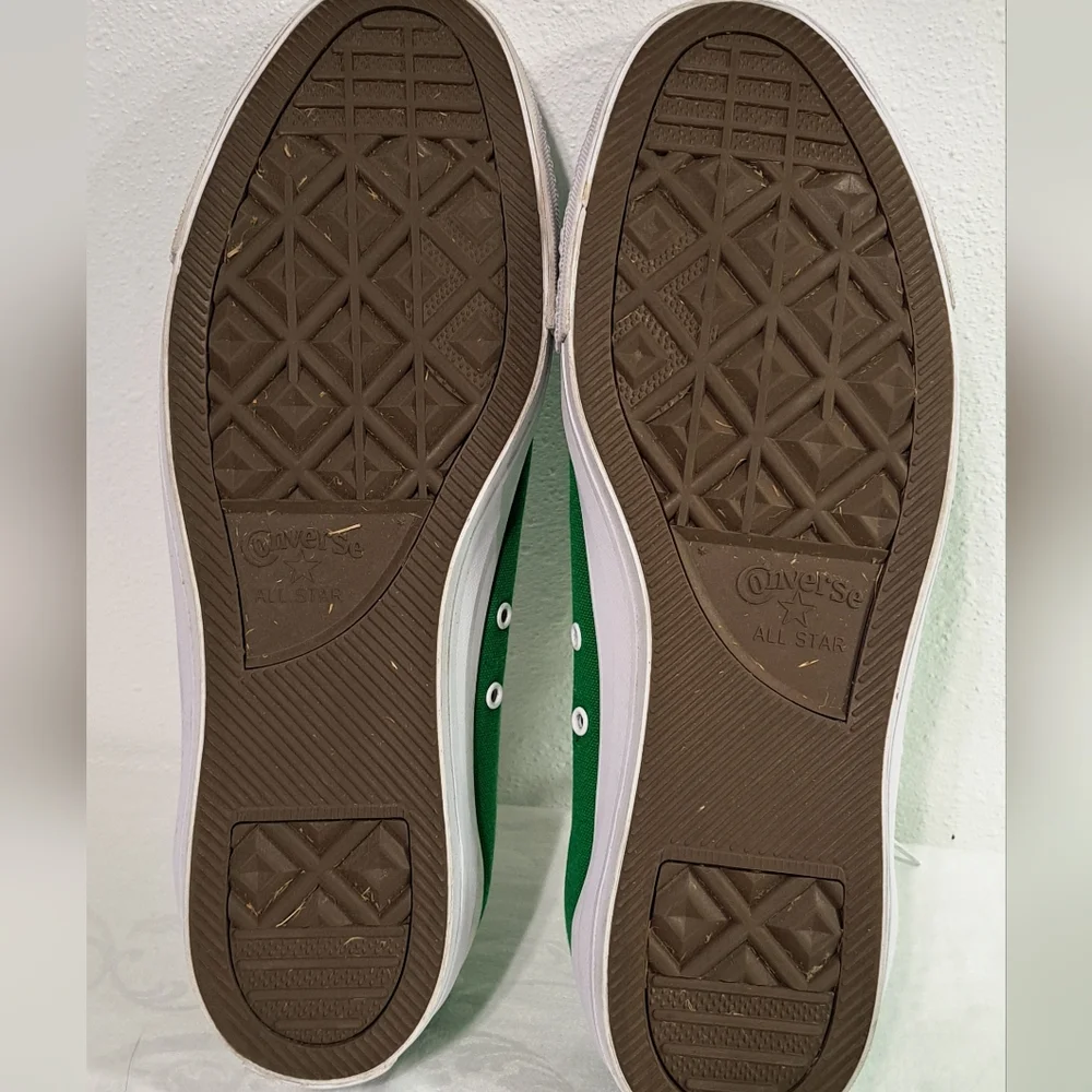 Converse Green Canvas Low-Top Sneakers with White Accents sz. 14 m/16w - Picture 5 of 6